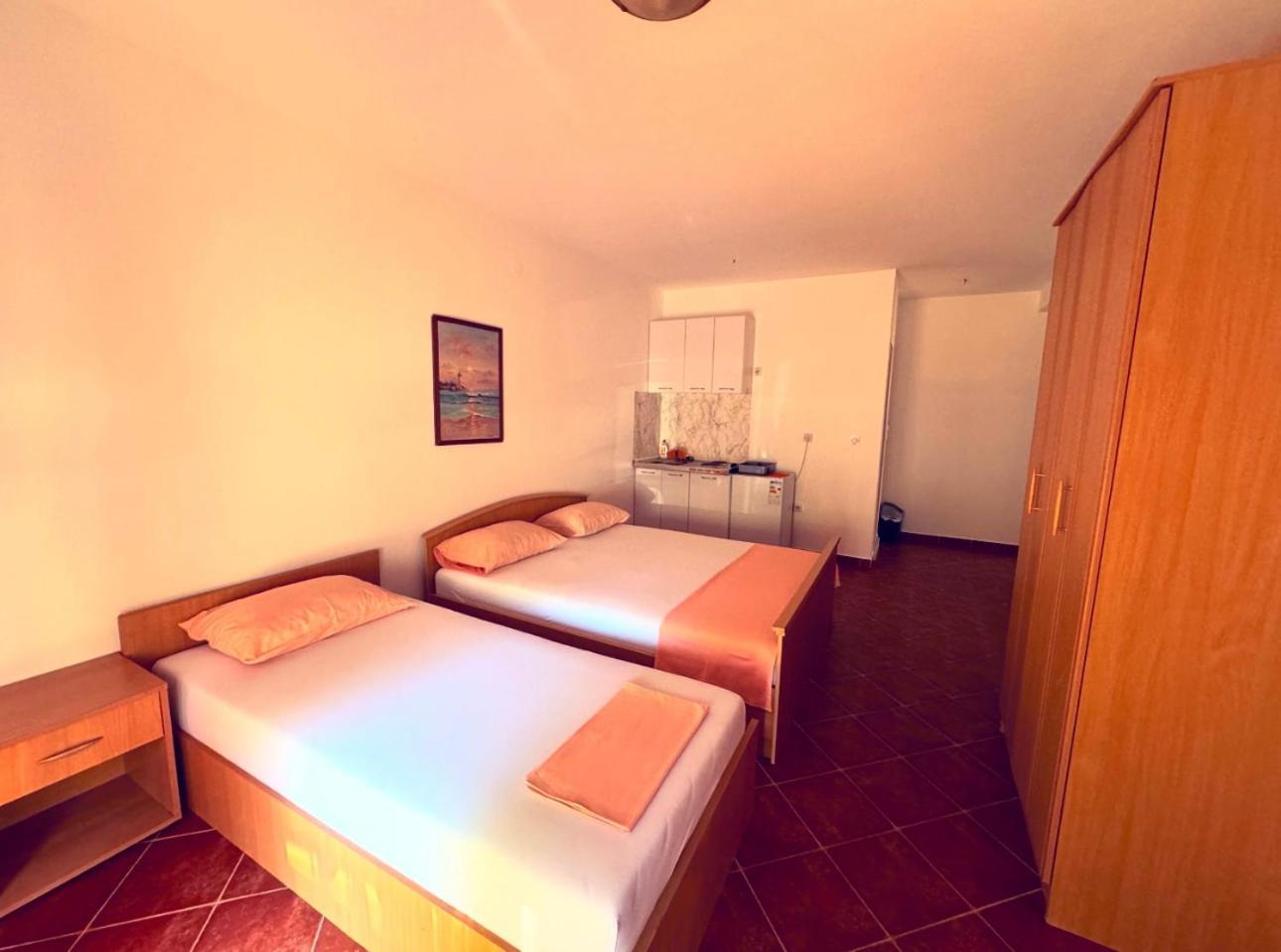 Guesthouse MB Knezevic Budva Extérieur photo