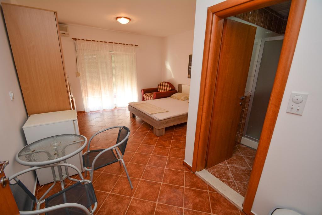 Guesthouse MB Knezevic Budva Extérieur photo